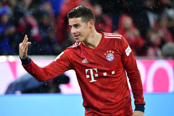 Dias: J Ronaldo chúc mừng tôi đã tham gia Bayern. Những ký ức ban đầu về Bayern bao gồm Robery và he